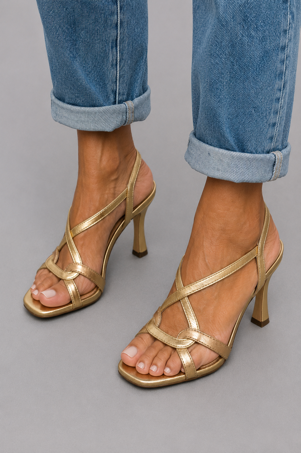 Nancy | Golden Summer Charm Heels