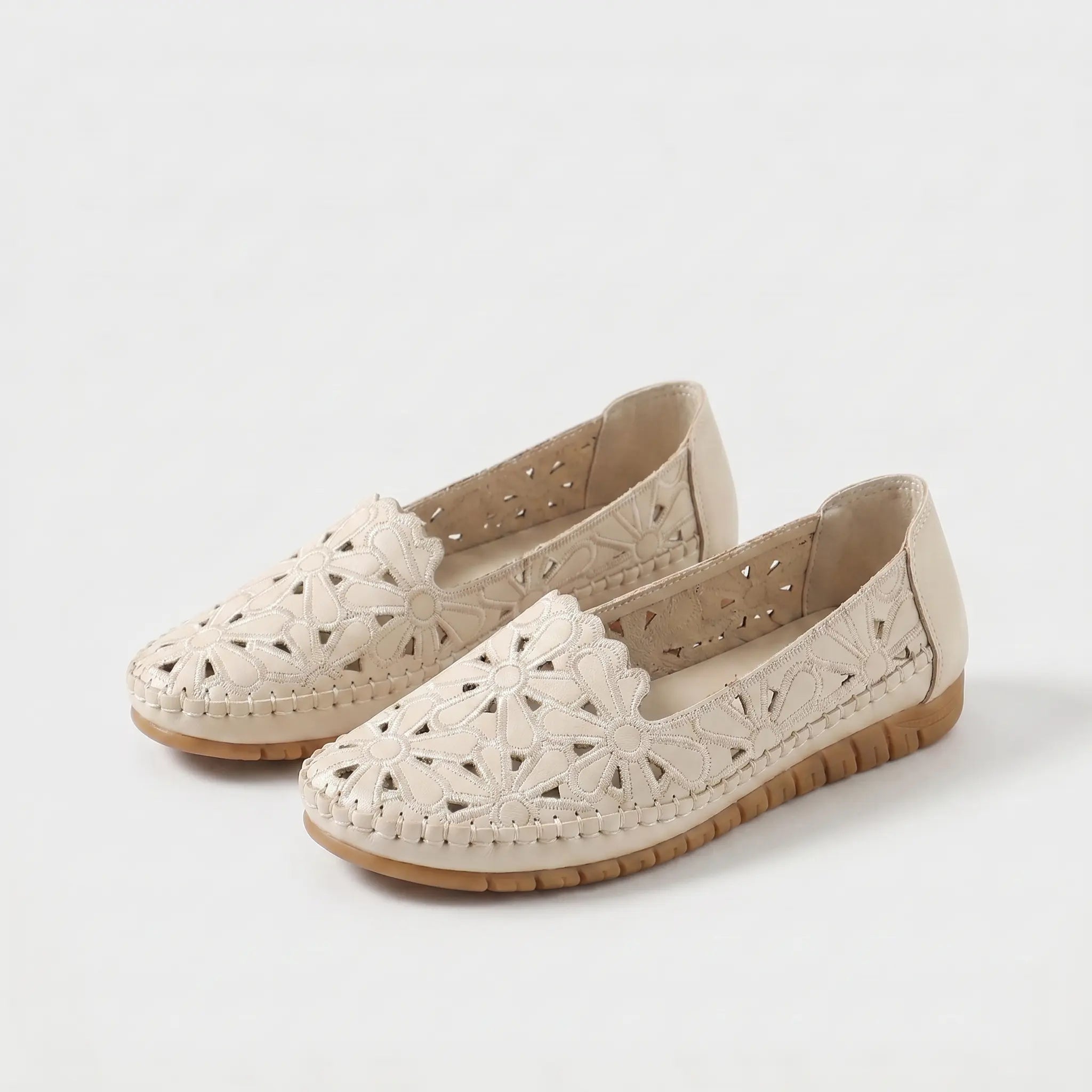 Violet | Floral Embroidered Comfort Ballet Flat